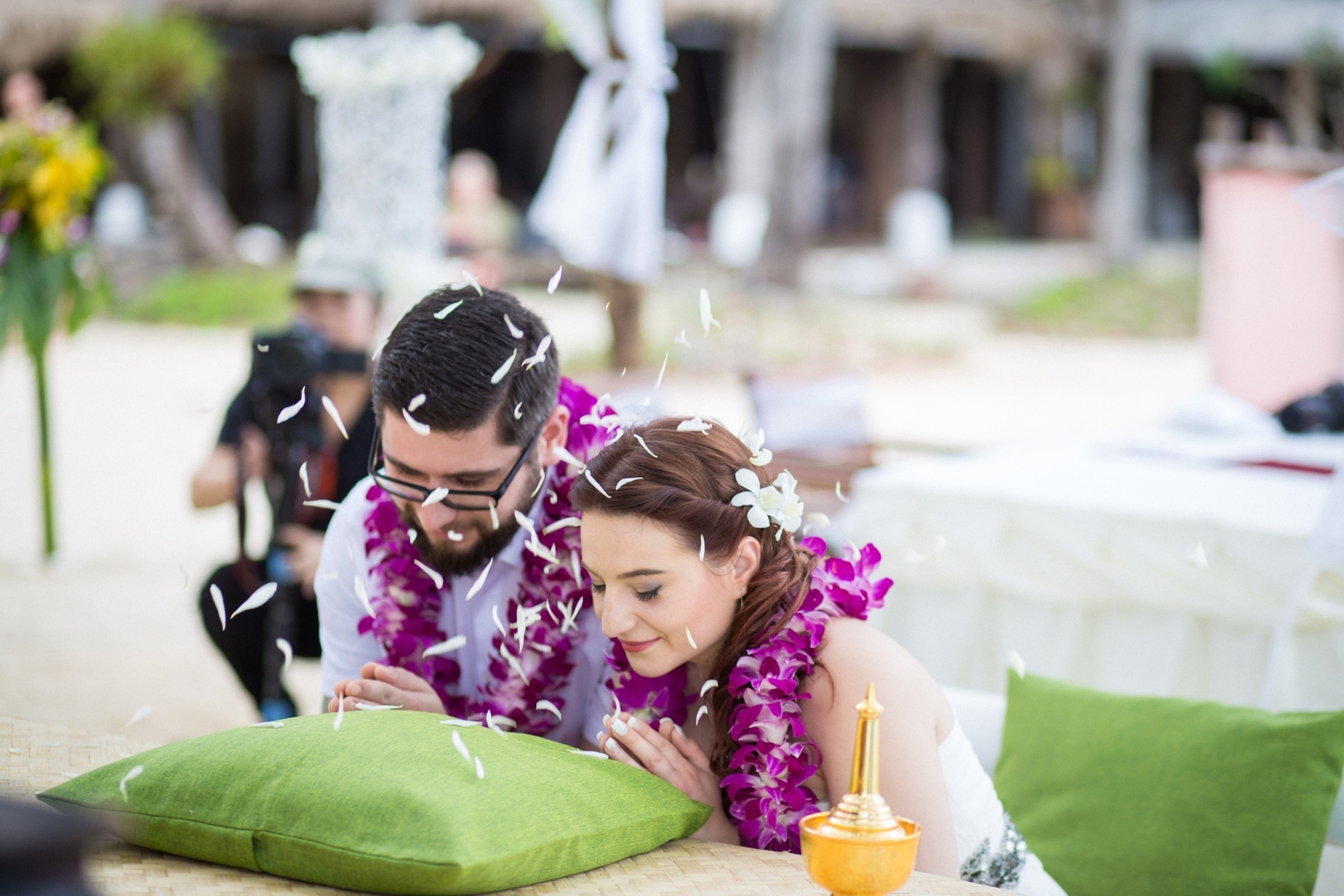 Wedding on the beach, Thapwarin Resort, Koh Ngai Thailand